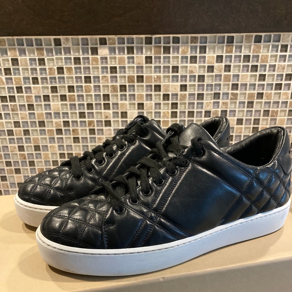 Burberry sneakers US size 7